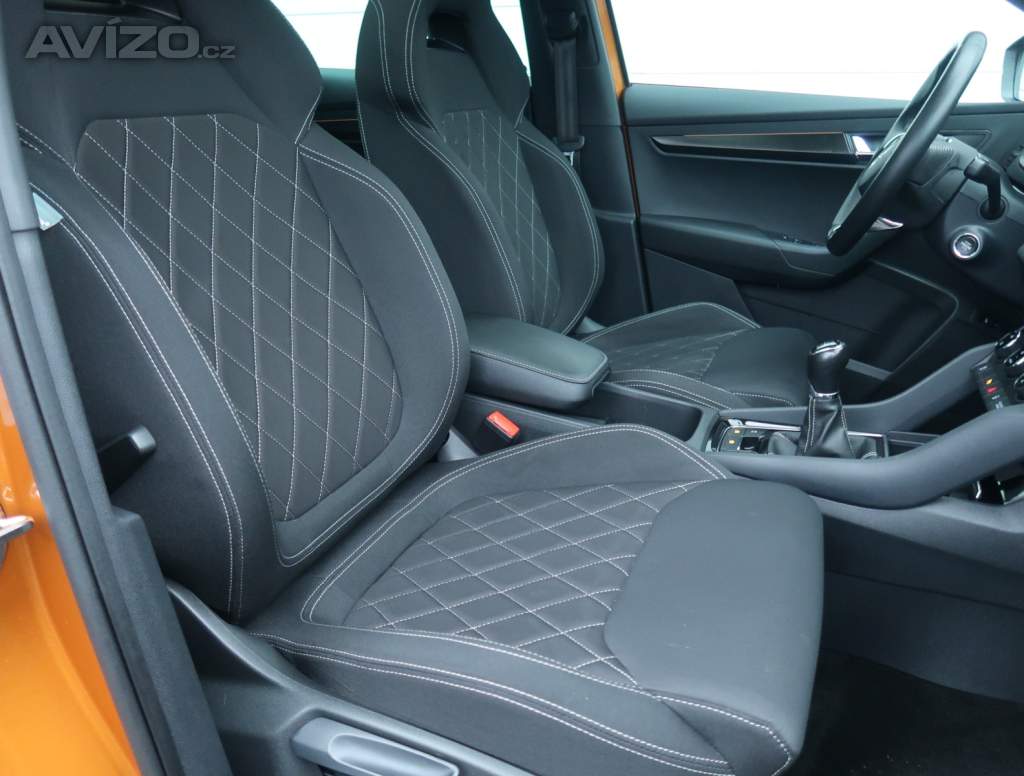 Foto inzerátu Škoda Karoq 1.5 TSI