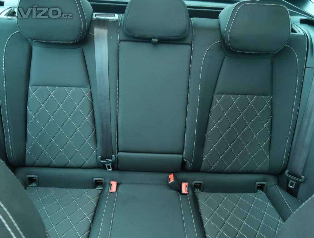 Foto inzerátu Škoda Karoq 1.5 TSI