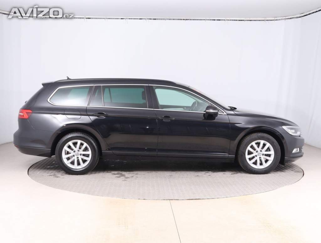 Foto inzerátu Volkswagen Passat 1.6 TDI