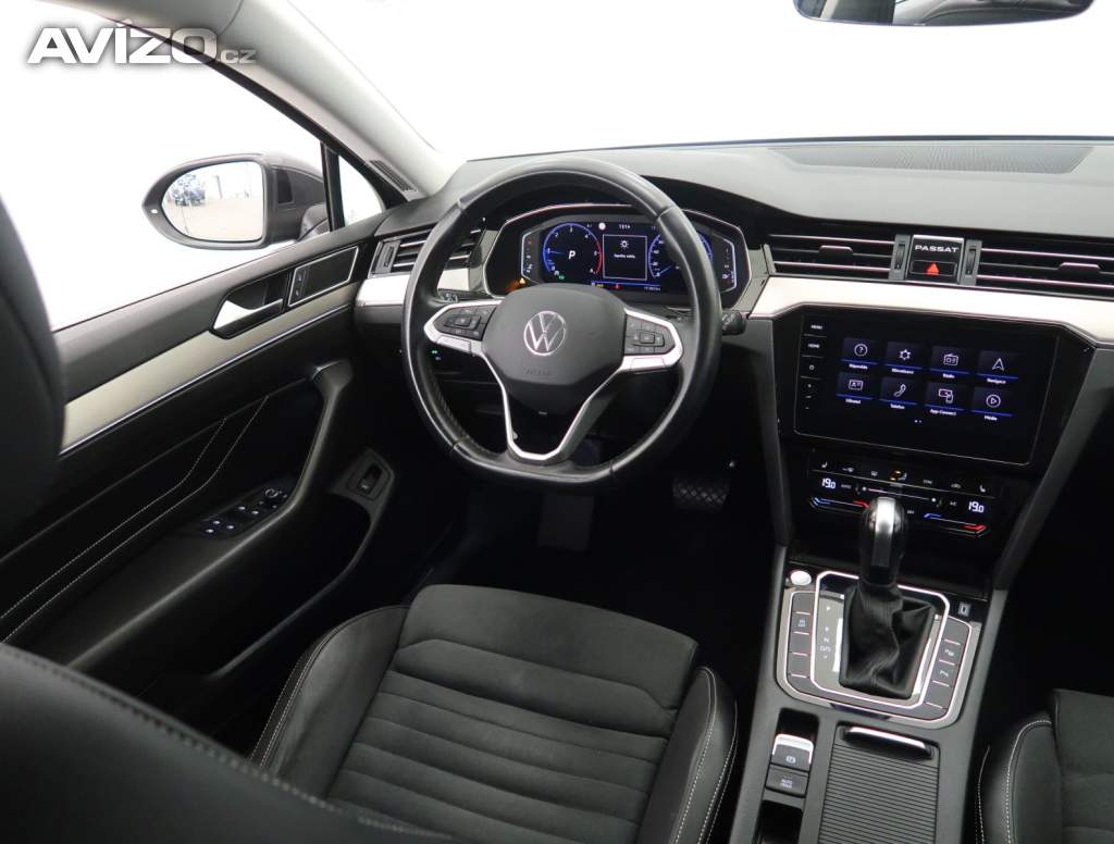 Foto inzerátu Volkswagen Passat 2.0 TDI