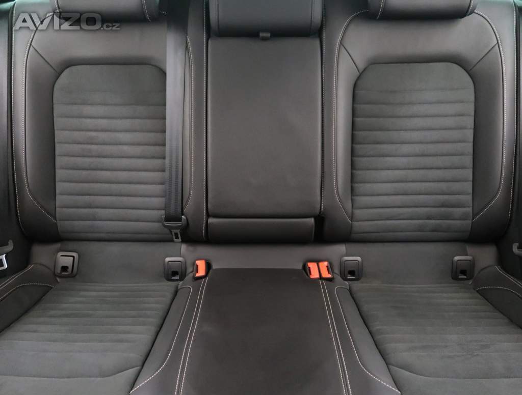 Foto inzerátu Volkswagen Passat 2.0 TDI