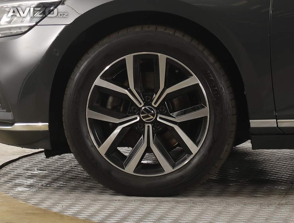 Foto inzerátu Volkswagen Passat 2.0 TDI