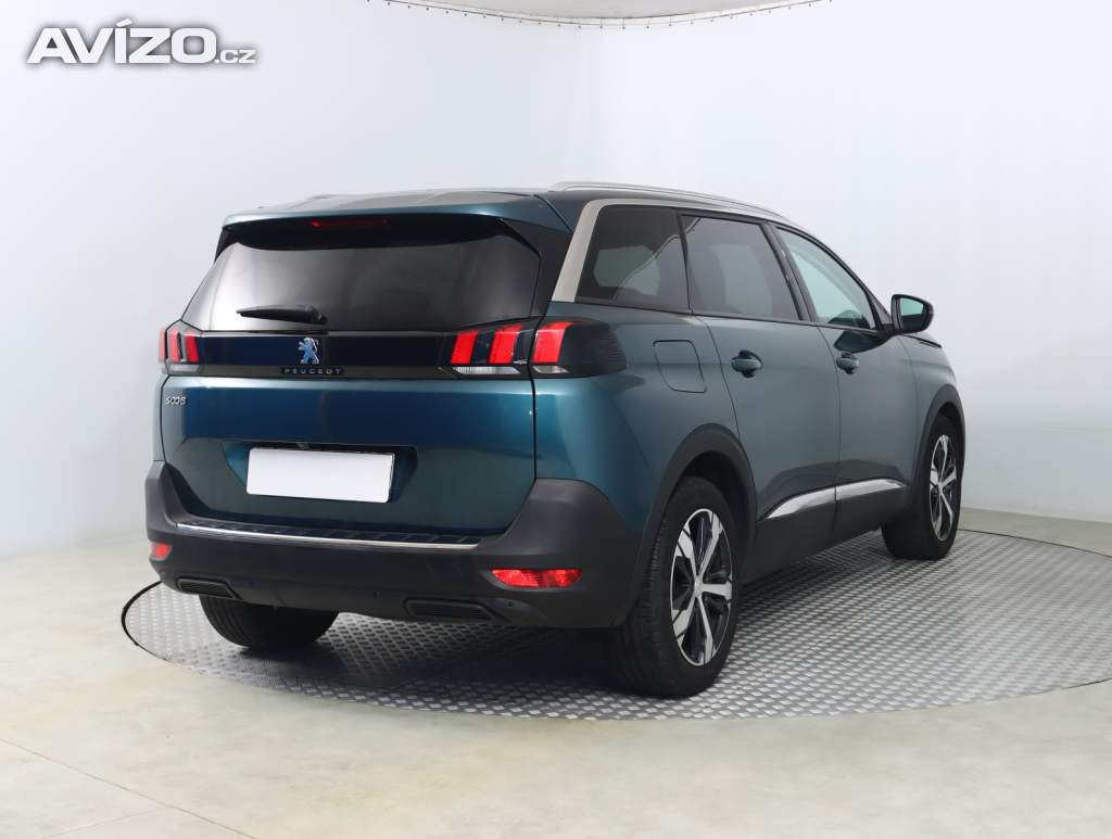 Foto inzerátu Peugeot 5008 PureTech 130