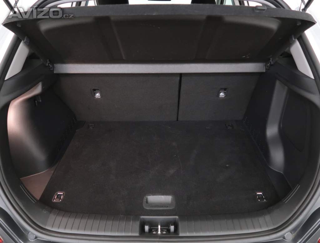 Foto inzerátu Hyundai Kona Electric 64 kWh