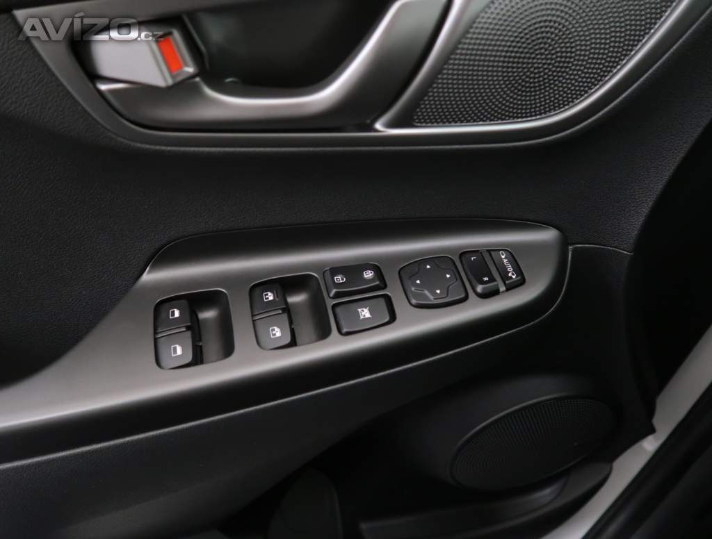 Foto inzerátu Hyundai Kona Electric 64 kWh