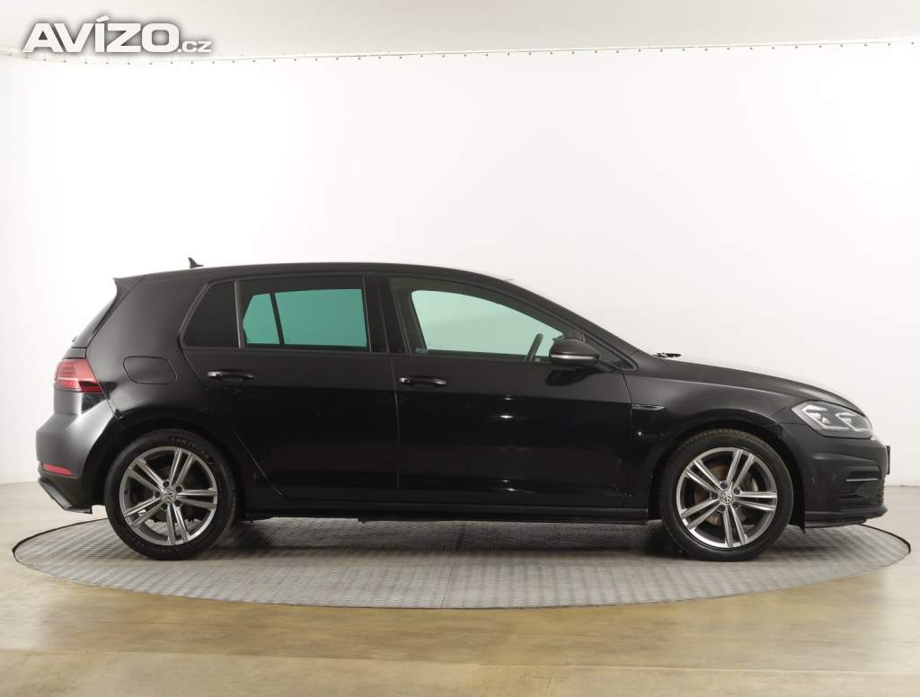 Foto inzerátu Volkswagen Golf 1.5 TSI