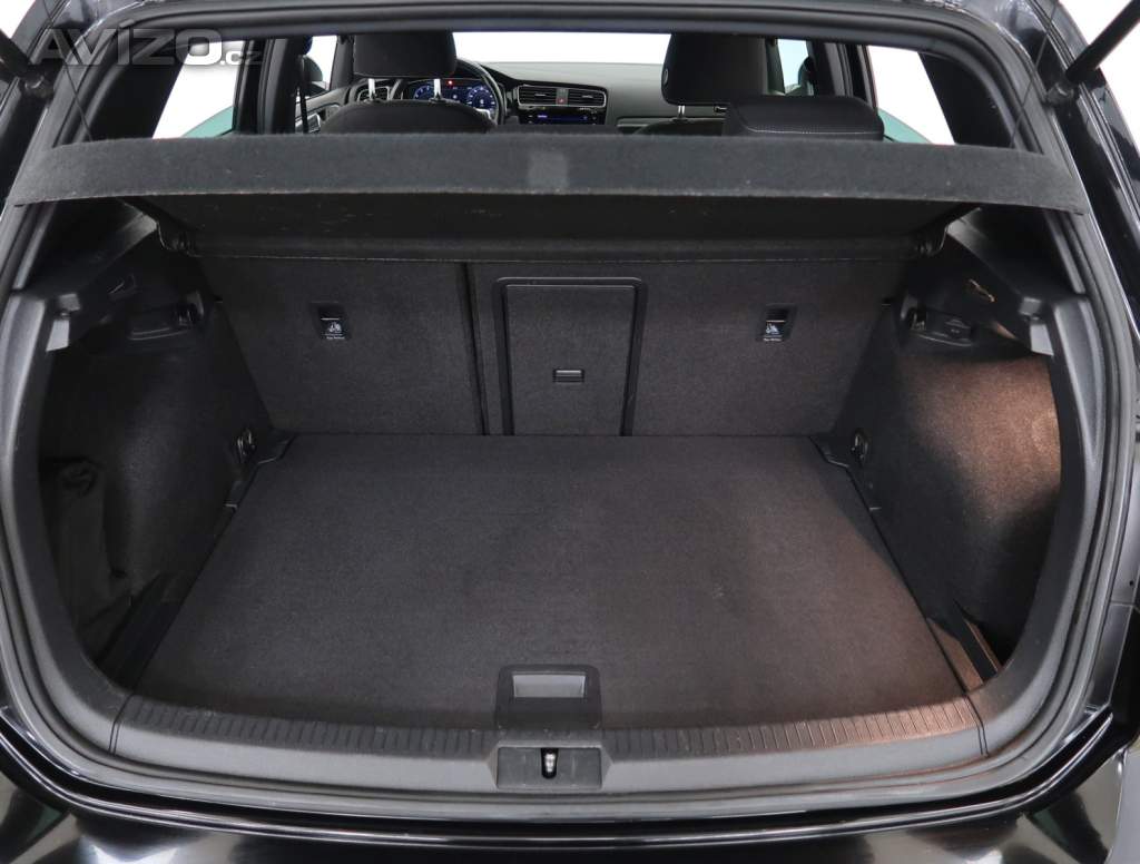 Foto inzerátu Volkswagen Golf 1.5 TSI