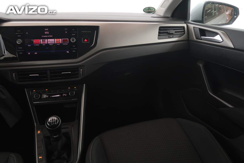 Foto inzerátu Volkswagen Polo 1.0 TSI