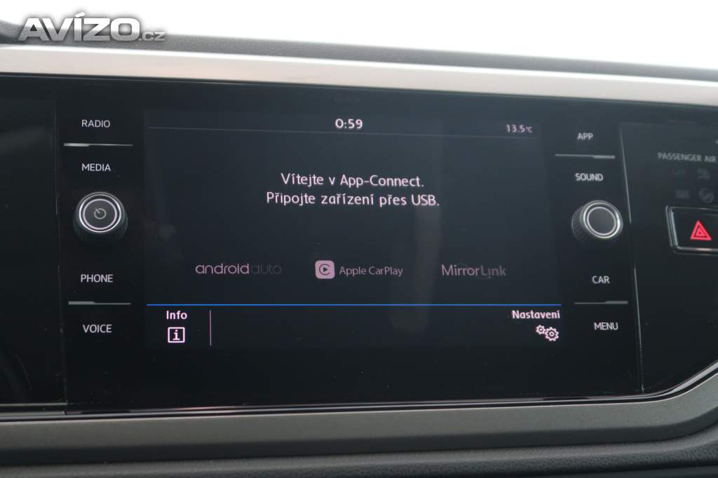 Foto inzerátu Volkswagen Polo 1.0 TSI