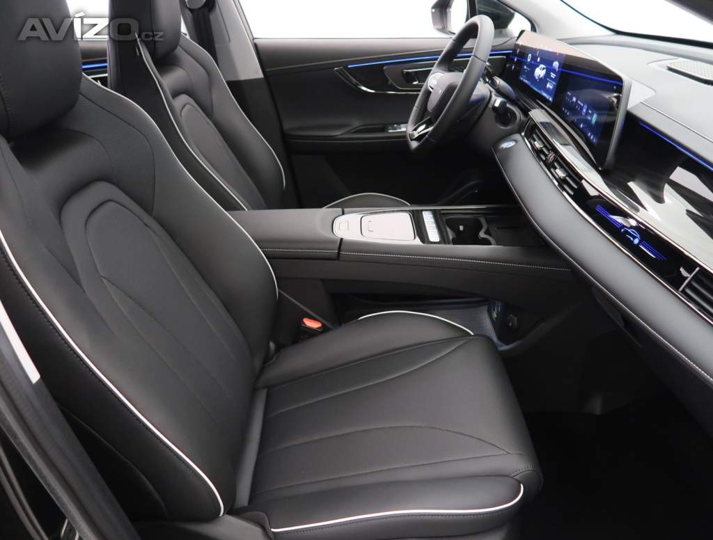 Foto inzerátu Omoda 5 1.6 T