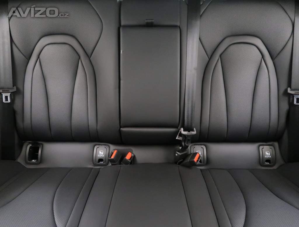 Foto inzerátu Omoda 5 1.6 T