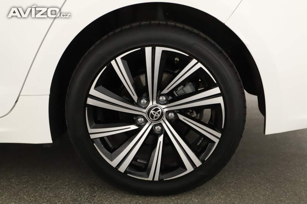 Foto inzerátu Toyota Corolla 1.5 VVT-i