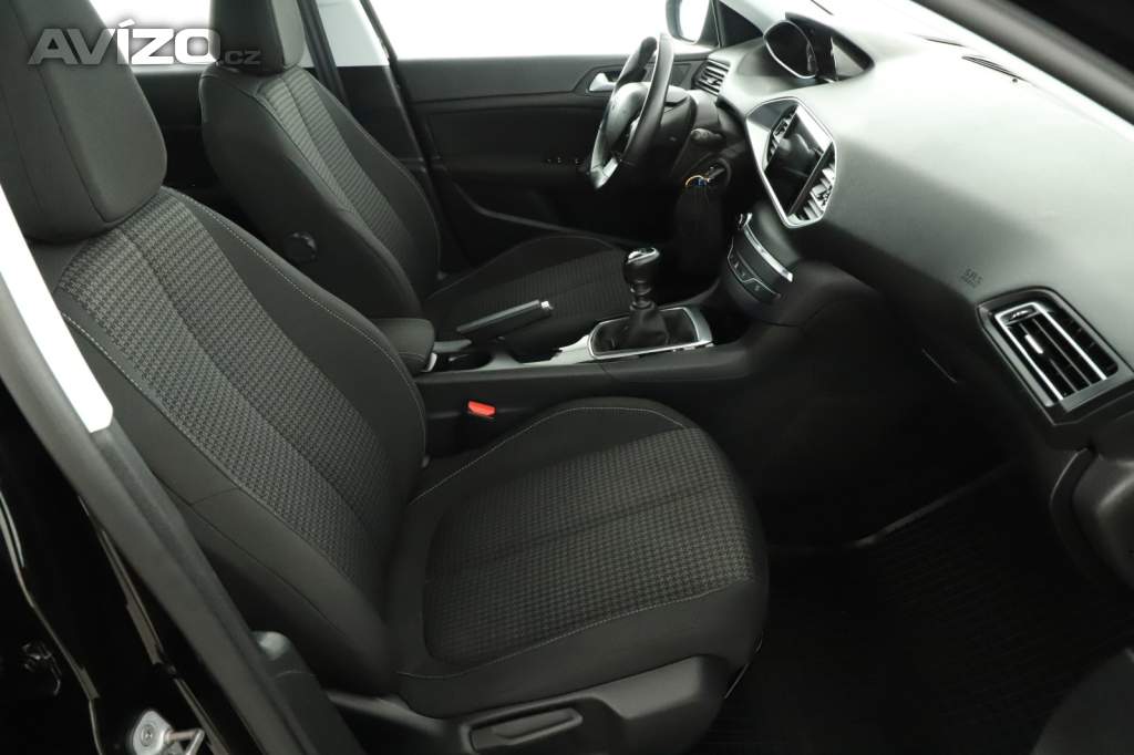 Foto inzerátu Peugeot 308 1.2 PureTech