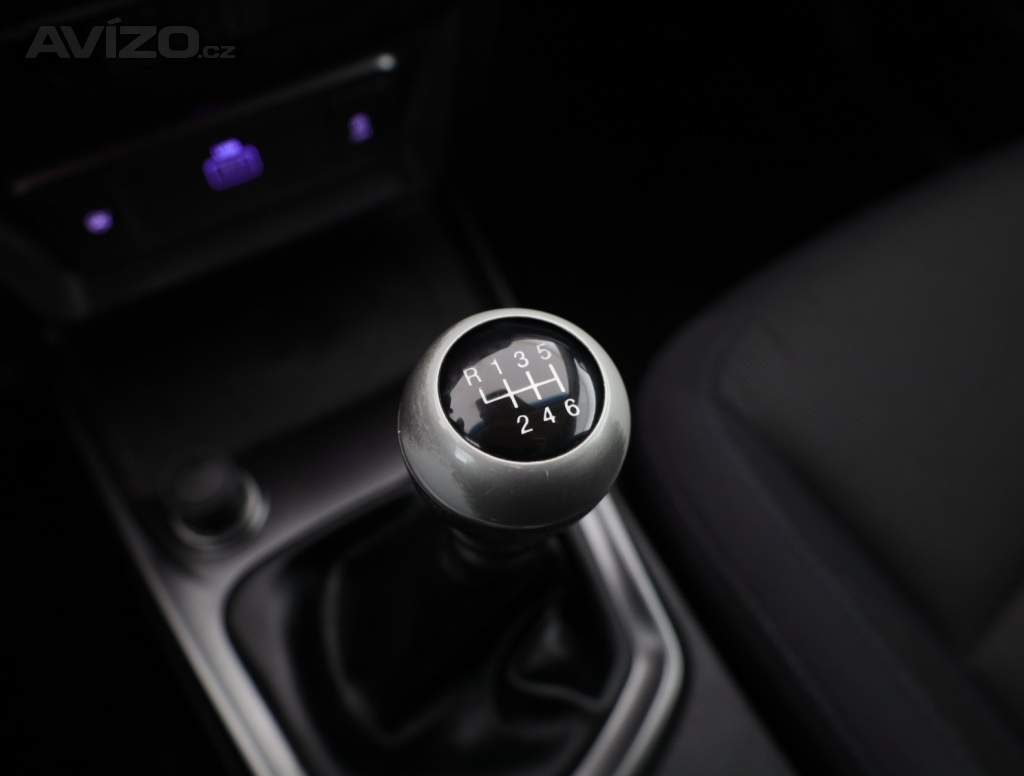 Foto inzerátu SsangYong Tivoli Grand 1.5 T-GDI