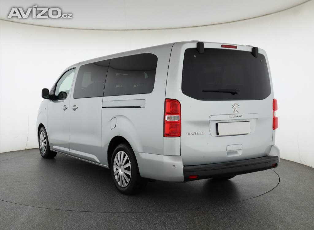Foto inzerátu Peugeot Traveller 2.0 BlueHDi