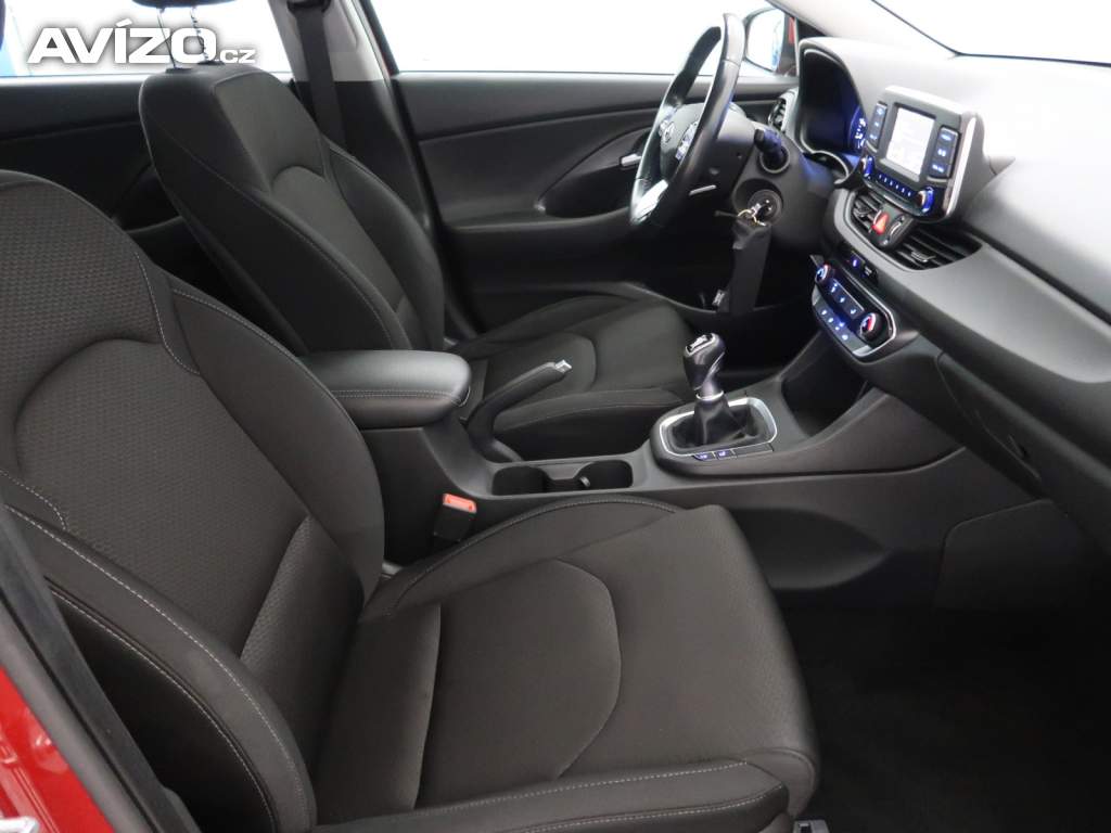 Foto inzerátu Hyundai i30 Fastback 1.0 T-GDI