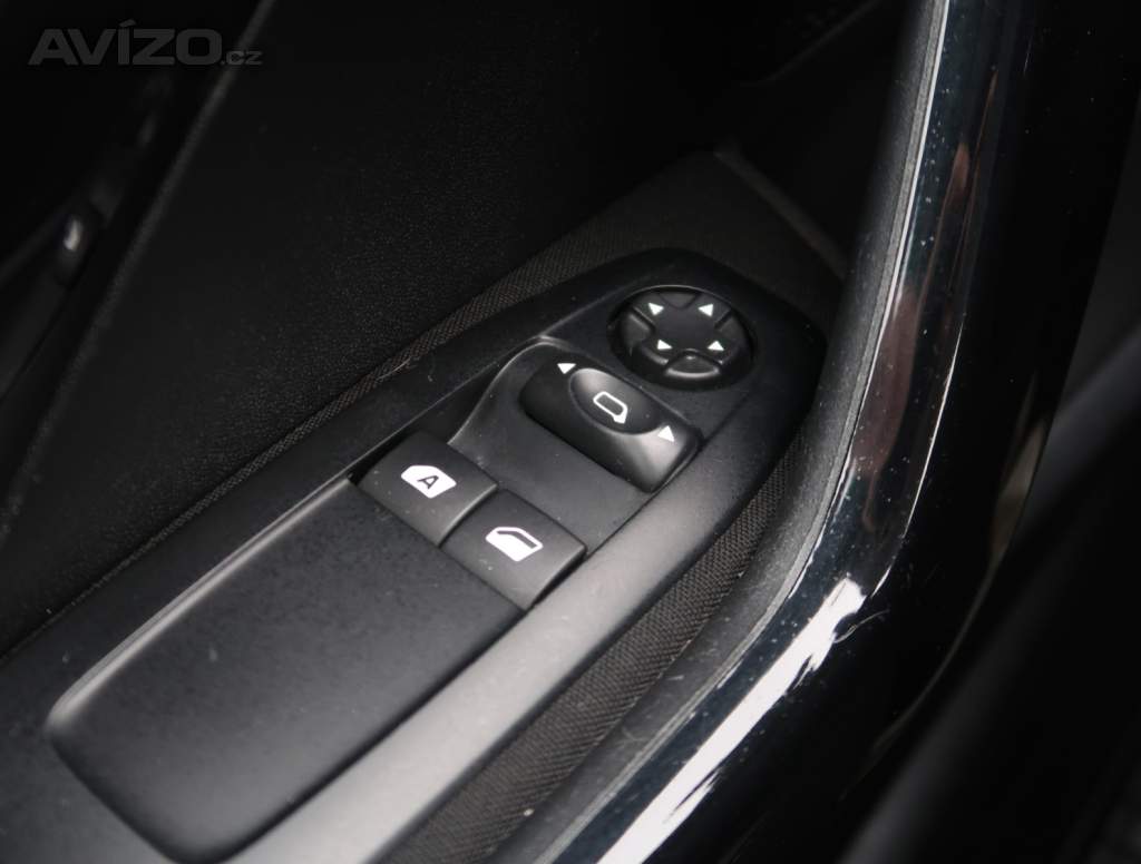 Foto inzerátu Peugeot 208 1.0 VTi