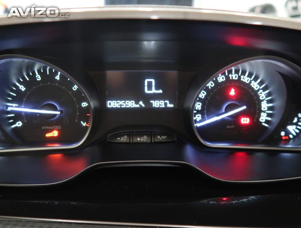 Foto inzerátu Peugeot 2008 1.2 PureTech