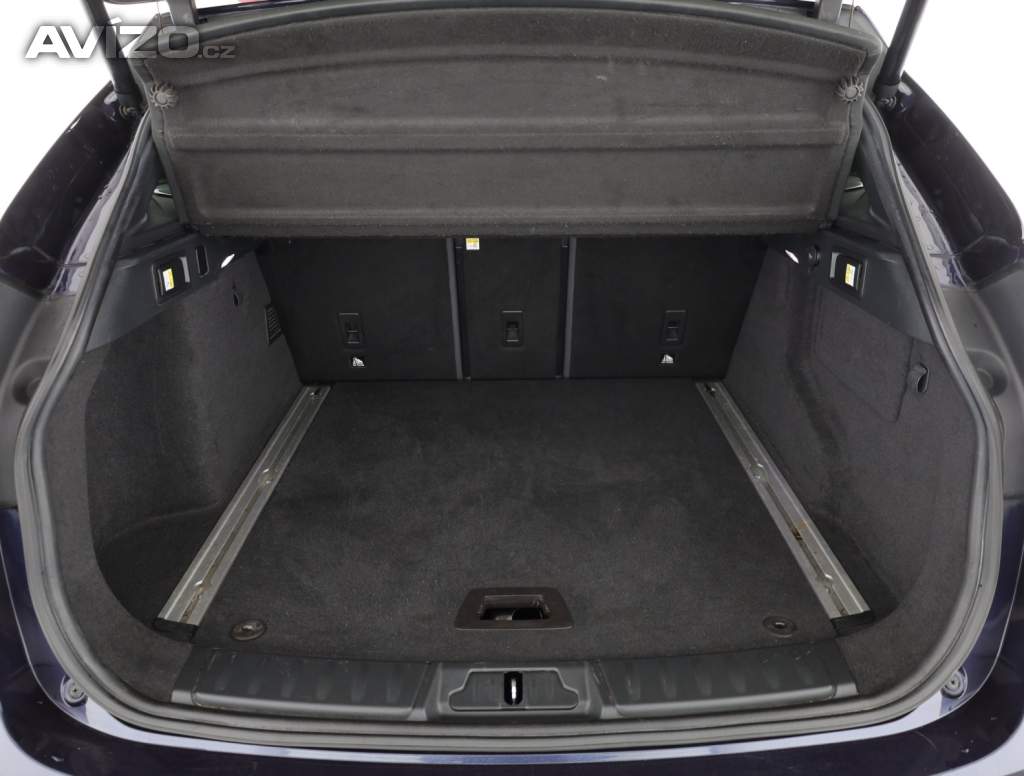 Foto inzerátu Jaguar F-Pace 30d AWD