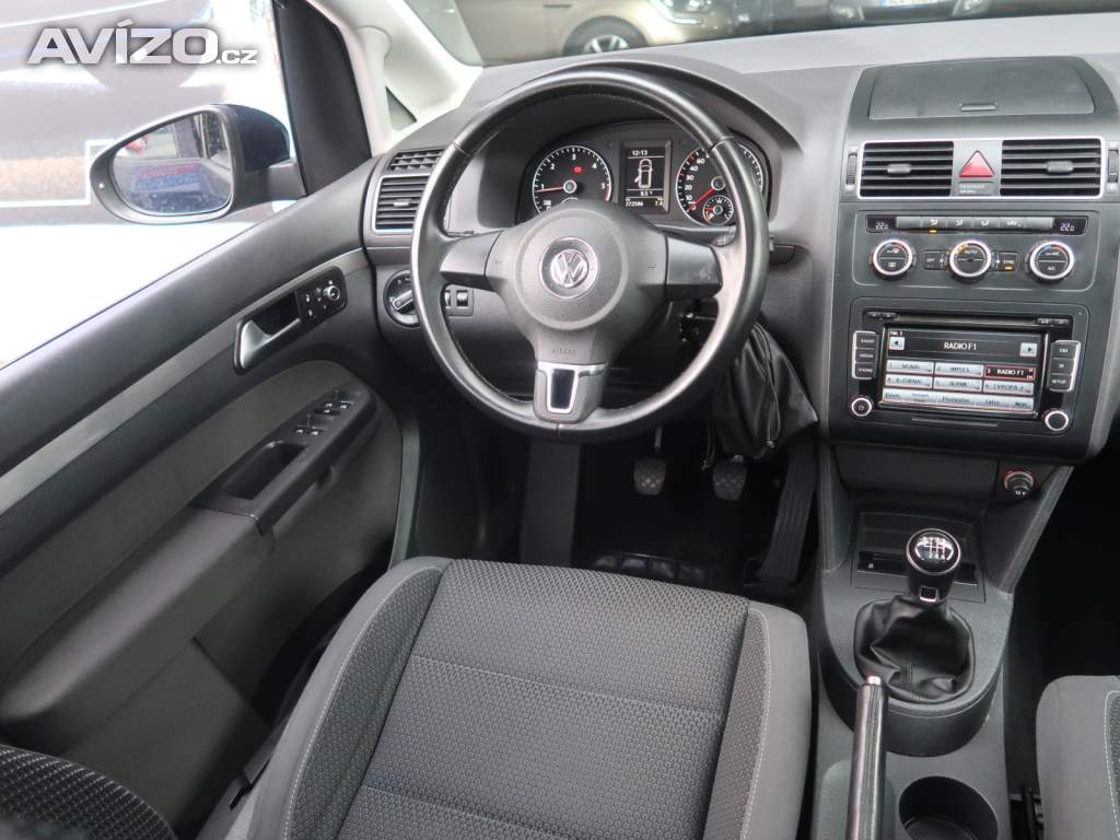Foto inzerátu Volkswagen Touran 2.0 TDI