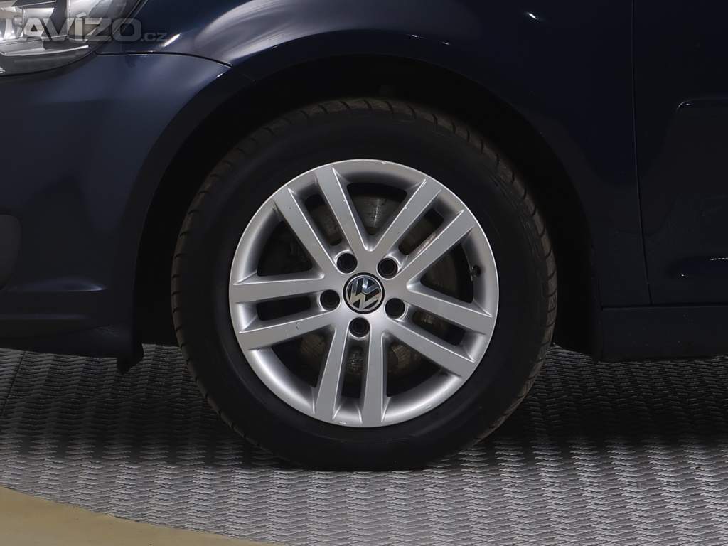 Foto inzerátu Volkswagen Touran 2.0 TDI