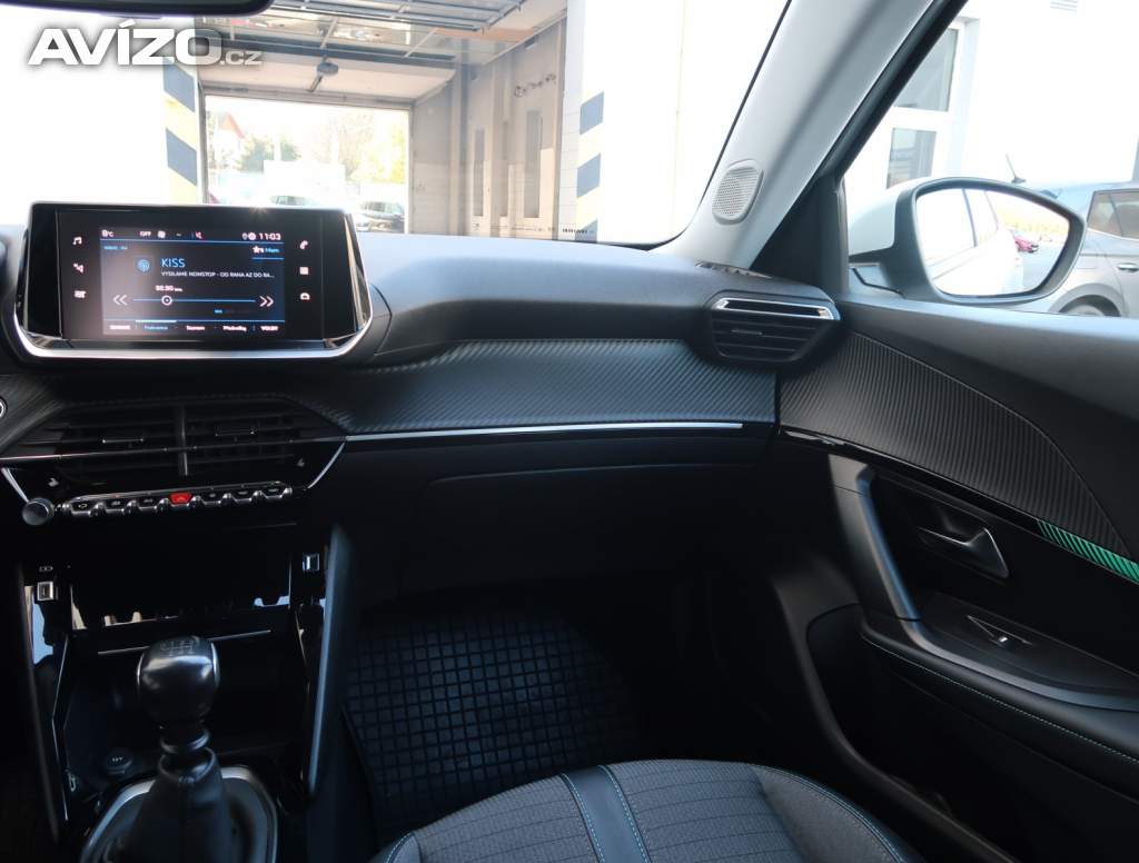 Foto inzerátu Peugeot 2008 1.2 PureTech