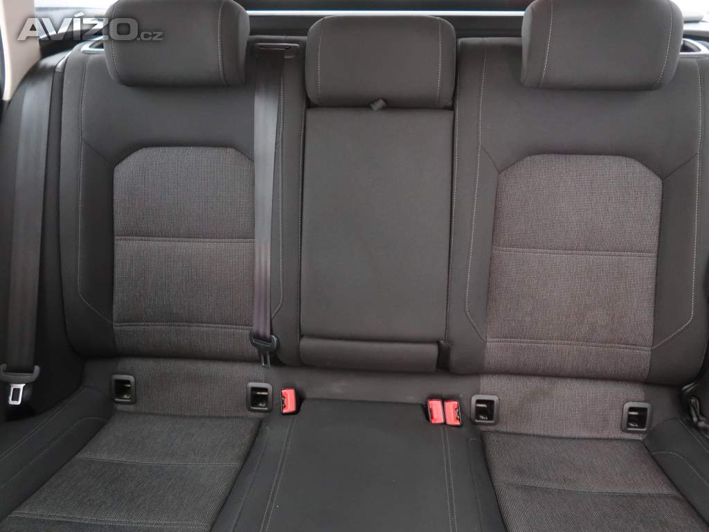 Foto inzerátu Volkswagen Passat 2.0 TDI