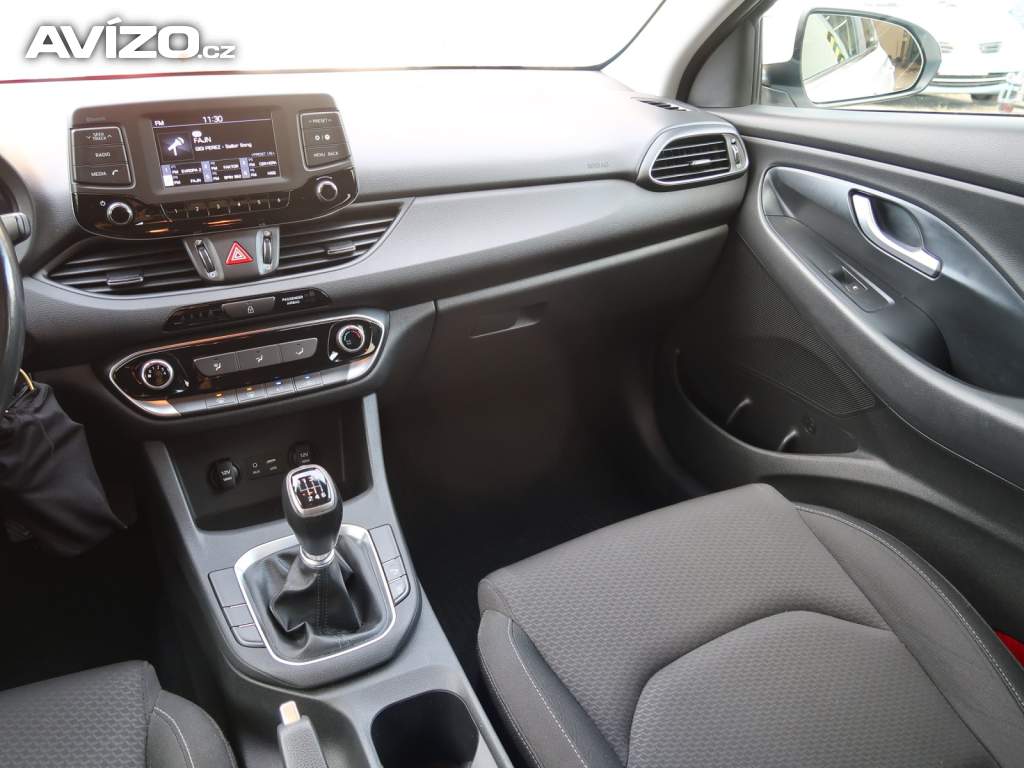 Foto inzerátu Hyundai i30 Fastback 1.0 T-GDI