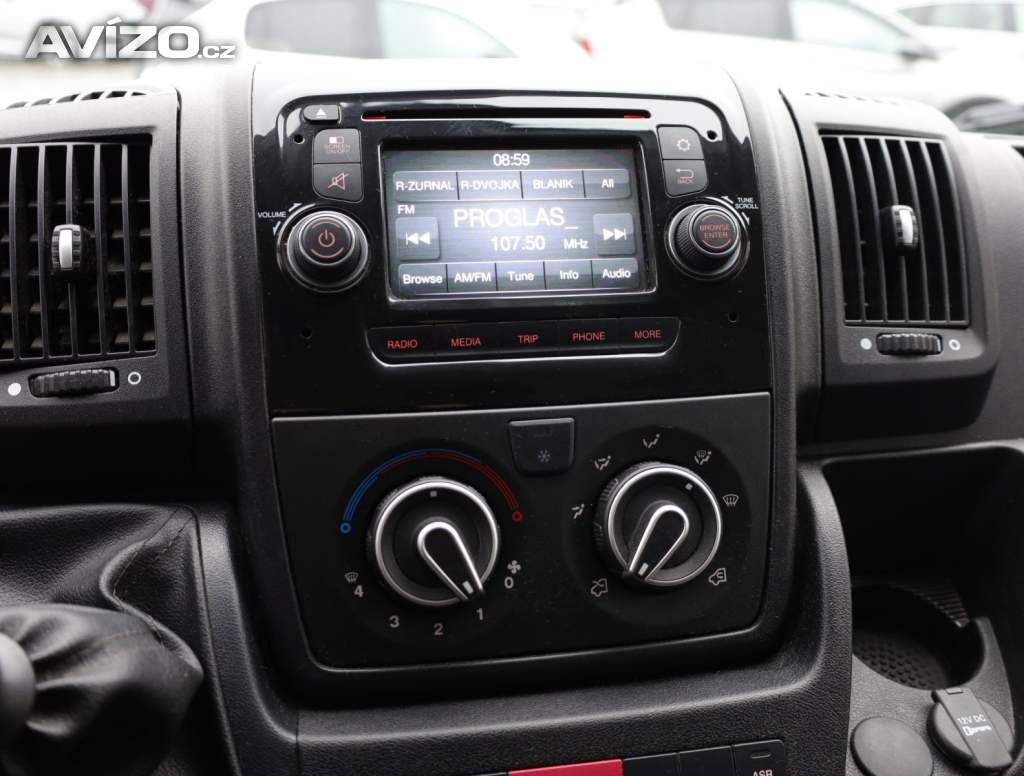 Foto inzerátu Citroën Jumper 2.0 BlueHDi