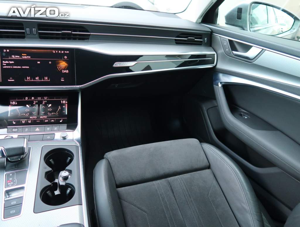 Foto inzerátu Audi A6 Allroad 50 TDI