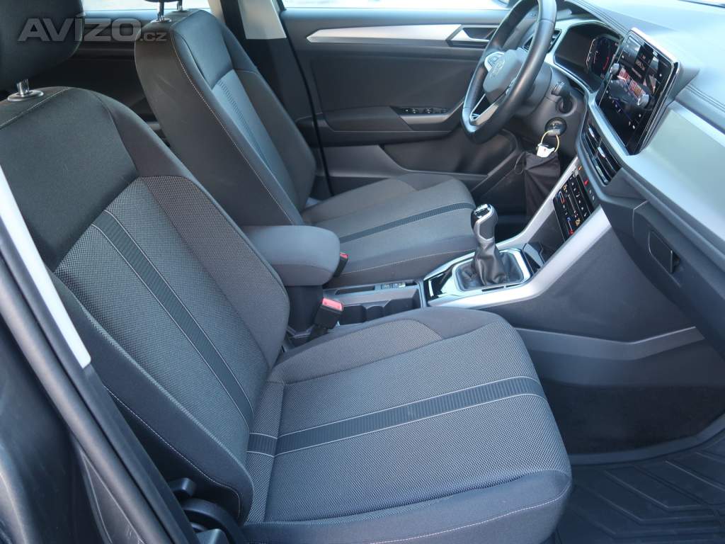 Foto inzerátu Volkswagen T-Roc 2.0 TDI