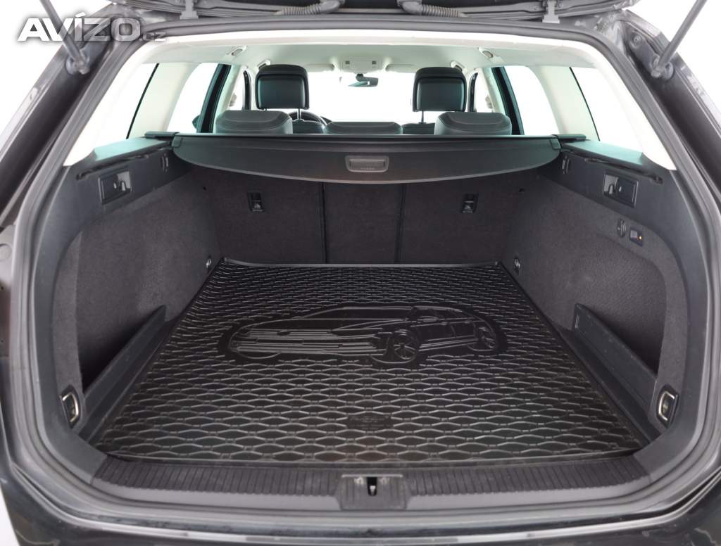 Foto inzerátu Volkswagen Passat 2.0 TDI