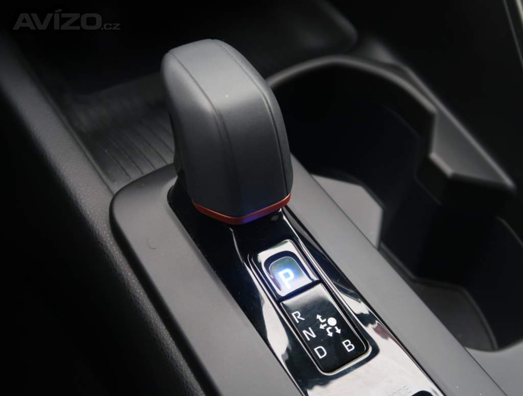 Foto inzerátu Toyota C-HR 1.8 Hybrid