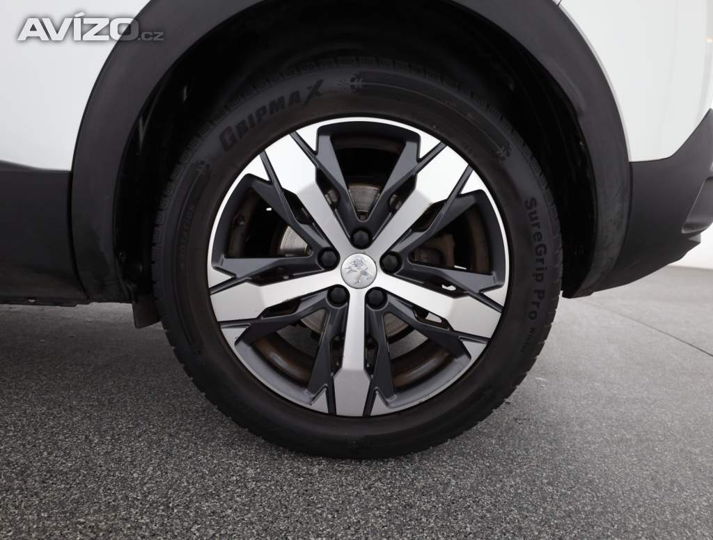 Foto inzerátu Peugeot 3008 1.2 PureTech