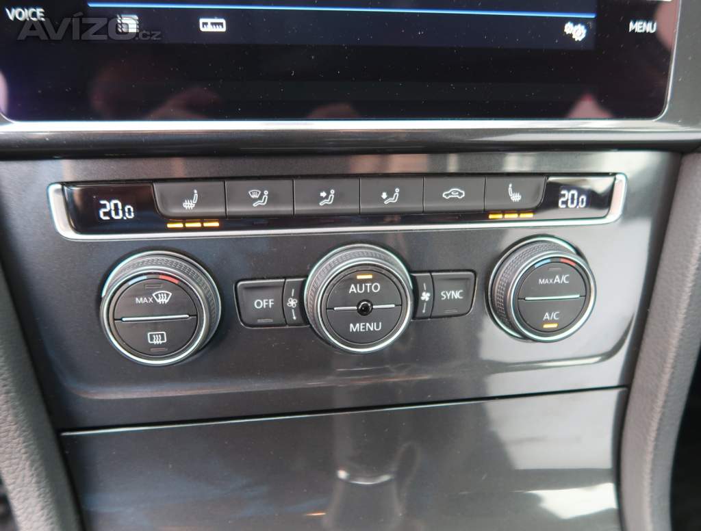 Foto inzerátu Volkswagen Golf 1.4 TSI