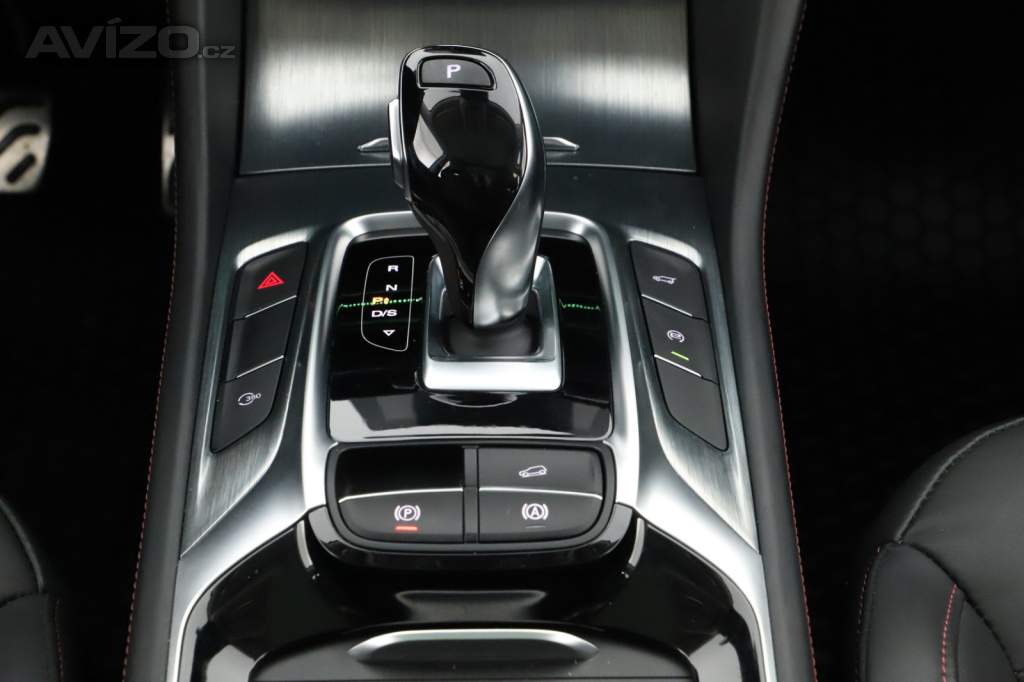 Foto inzerátu MG HS 1.5 TGI