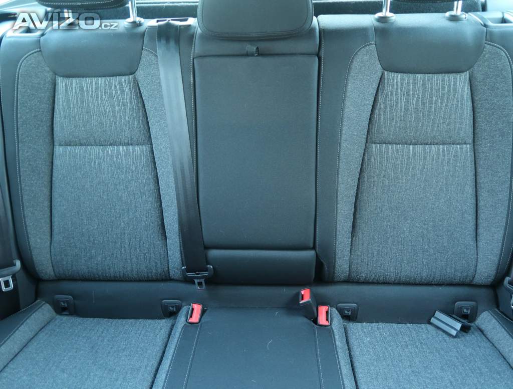 Foto inzerátu Škoda Karoq 1.5 TSI