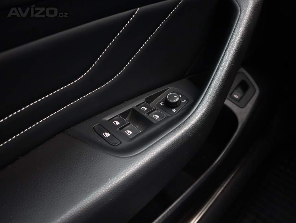 Foto inzerátu Volkswagen Passat 2.0 BiTDI