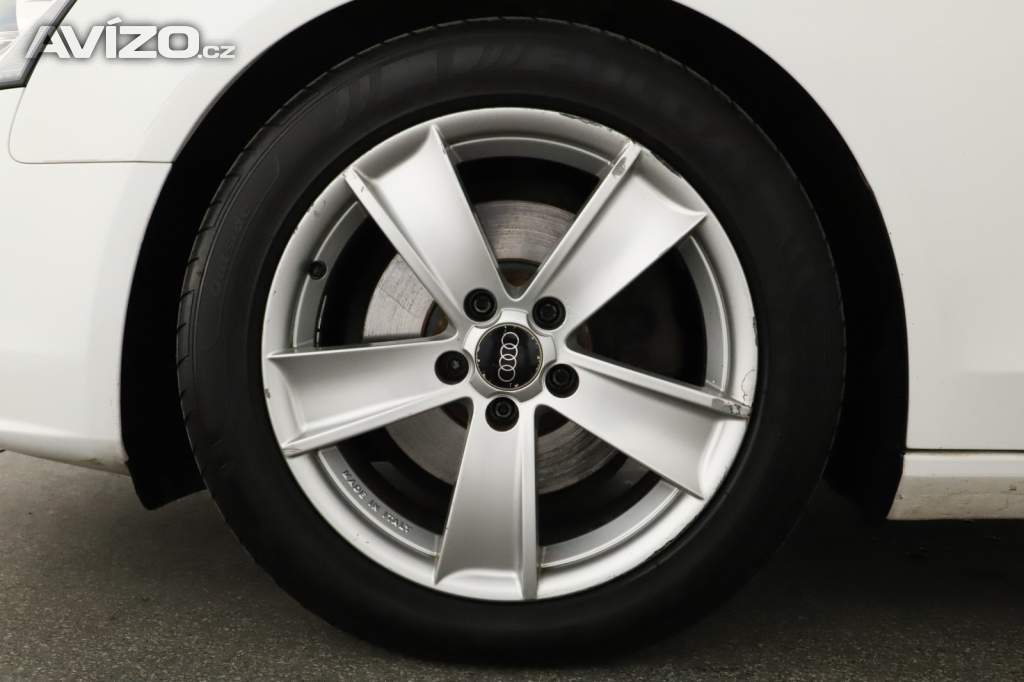 Foto inzerátu Audi A4 2.0 TDI