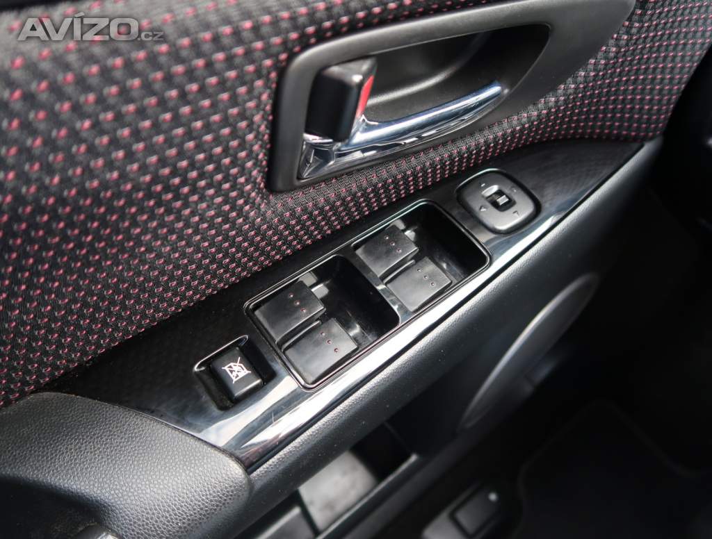 Foto inzerátu Mazda 3 1.6