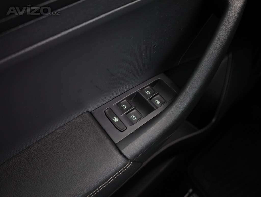 Foto inzerátu Škoda Rapid 1.0 TSI