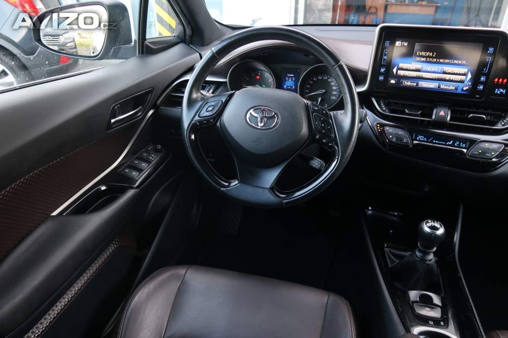Foto inzerátu Toyota C-HR 1.2 Turbo