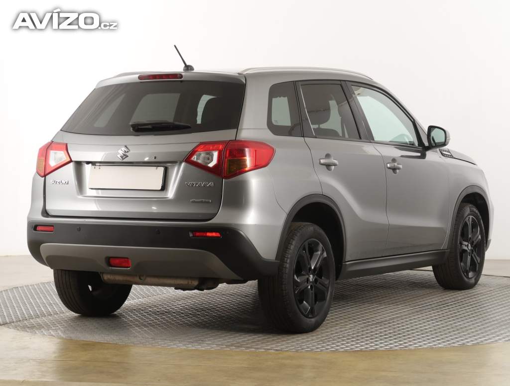 Foto inzerátu Suzuki Vitara 1.4 BoosterJet