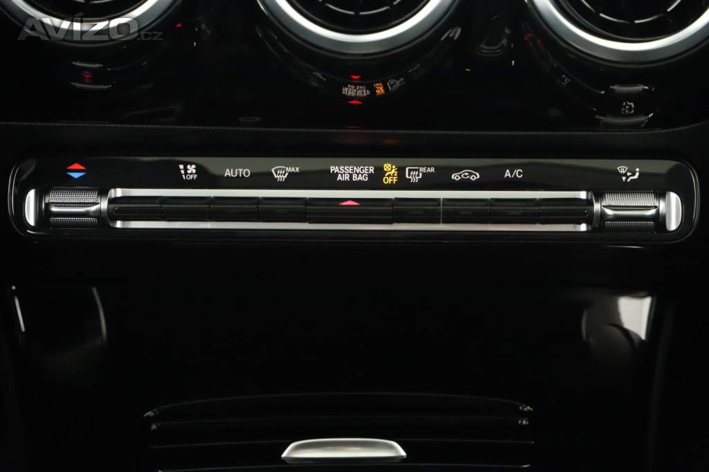 Foto inzerátu Mercedes-Benz CLA 200