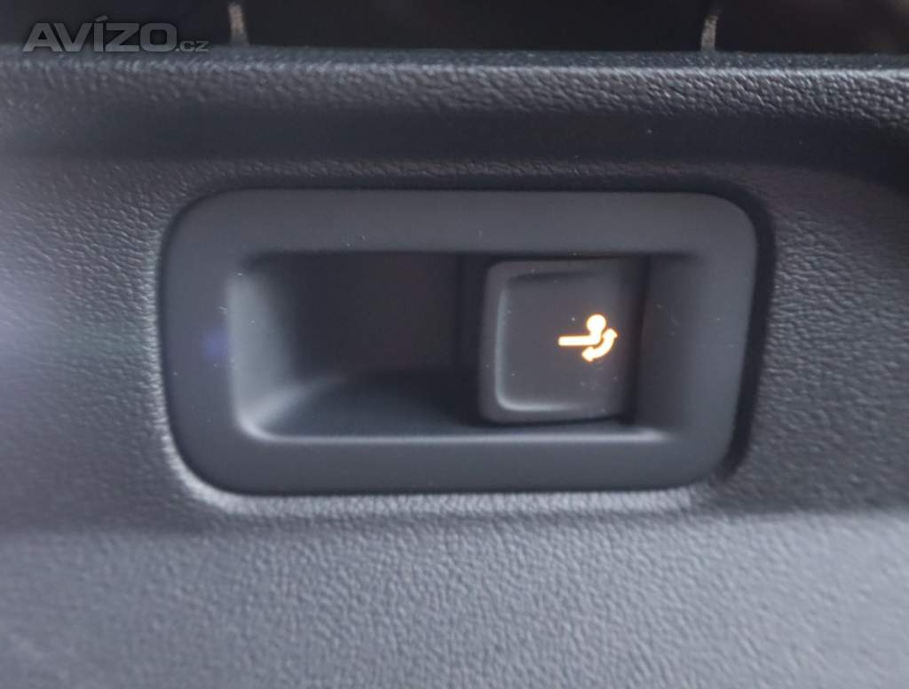 Foto inzerátu Volkswagen ID.4 Pro Perf. (82 kWh)