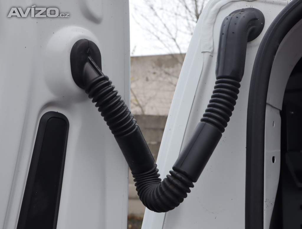 Foto inzerátu Citroën Jumpy 1.5 BlueHDi