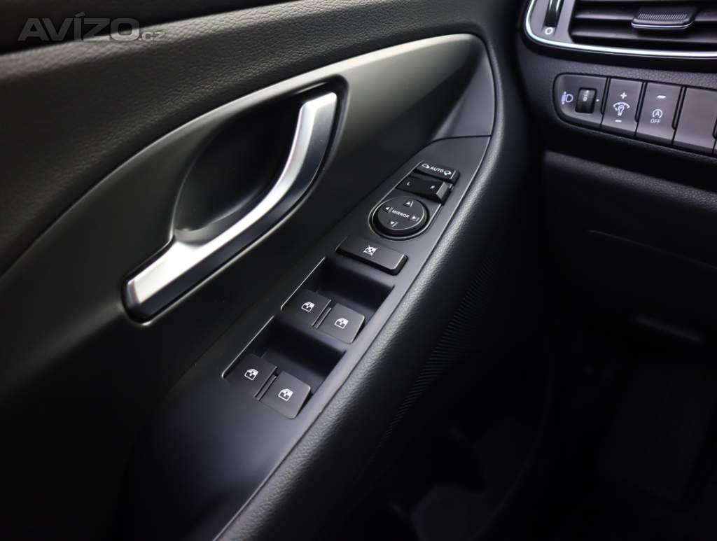 Foto inzerátu Hyundai i30 1.0 T-GDI