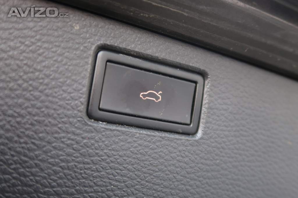 Foto inzerátu Volkswagen Passat 2.0 TDI