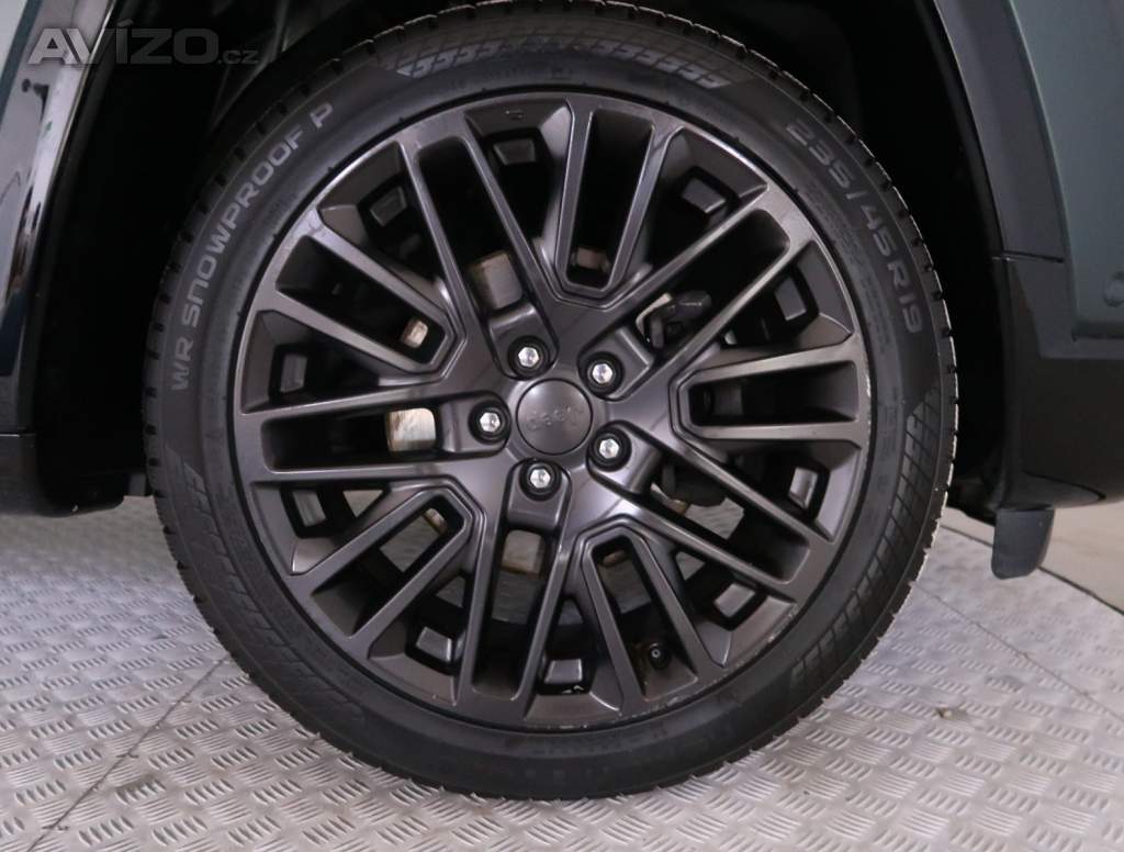 Foto inzerátu Jeep Compass 1.3 T-GDI