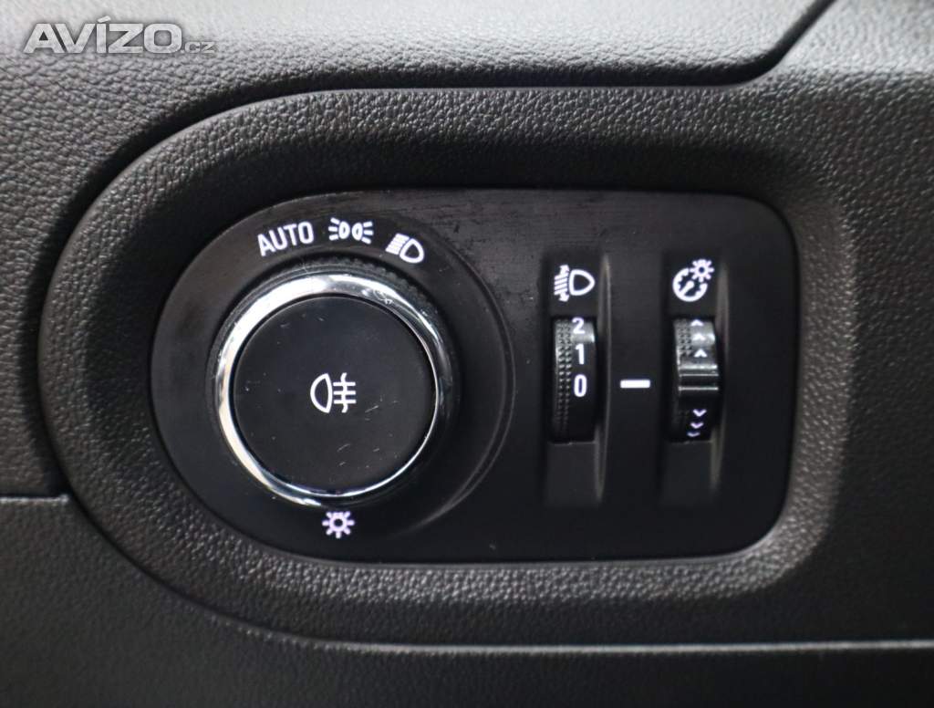 Foto inzerátu Opel Grandland 1.2 Turbo